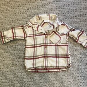 Little & co plaid button down -white/red